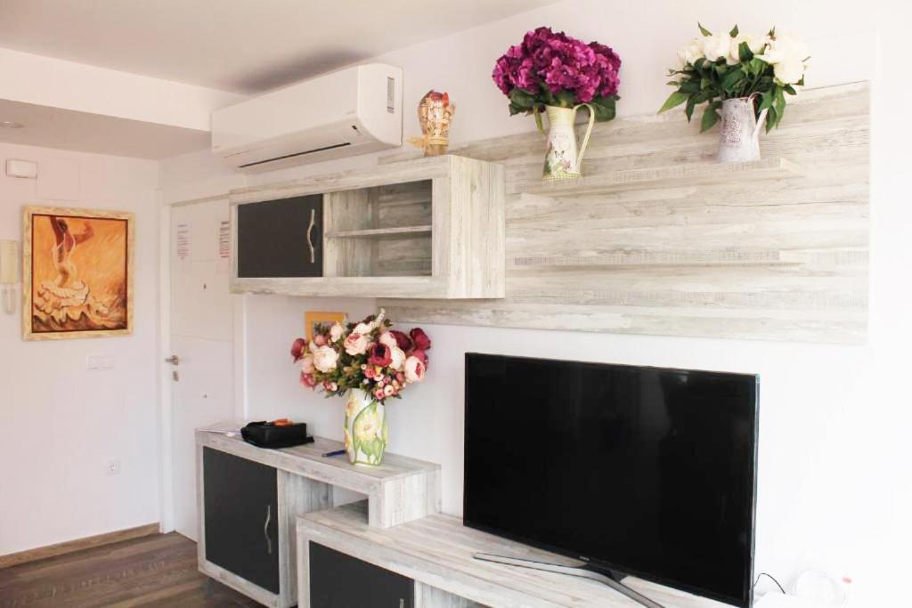 La Mamma Mia Apartment เบนิดอร์ม ภายนอก รูปภาพ