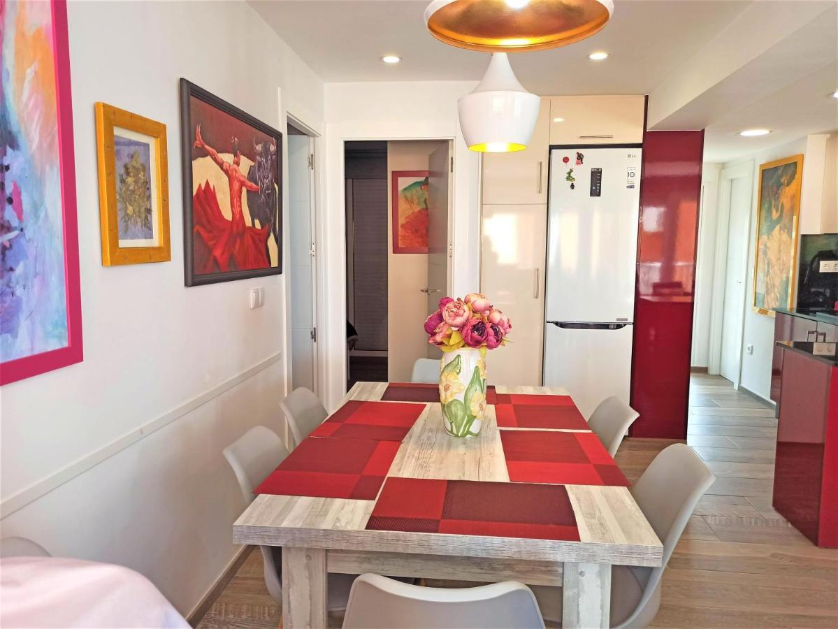 La Mamma Mia Apartment เบนิดอร์ม ภายนอก รูปภาพ