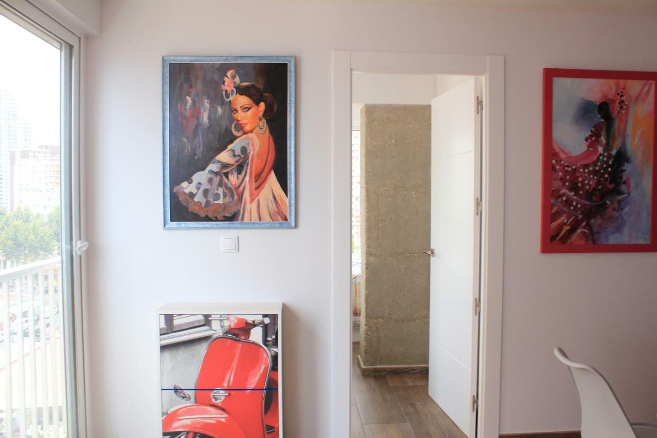 La Mamma Mia Apartment เบนิดอร์ม ภายนอก รูปภาพ