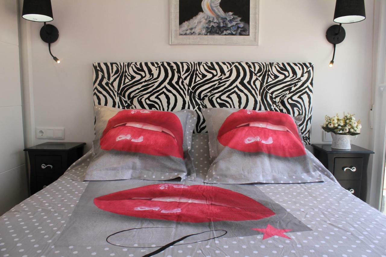 La Mamma Mia Apartment เบนิดอร์ม ภายนอก รูปภาพ